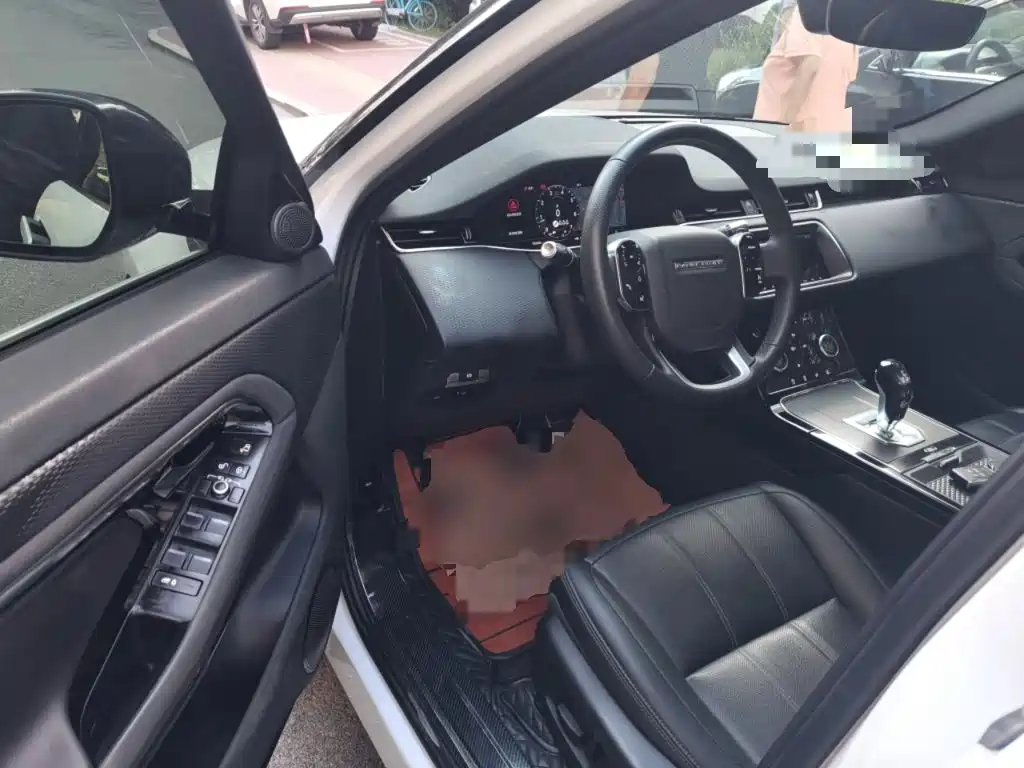 Land Rover Evoque — миниатюра 17