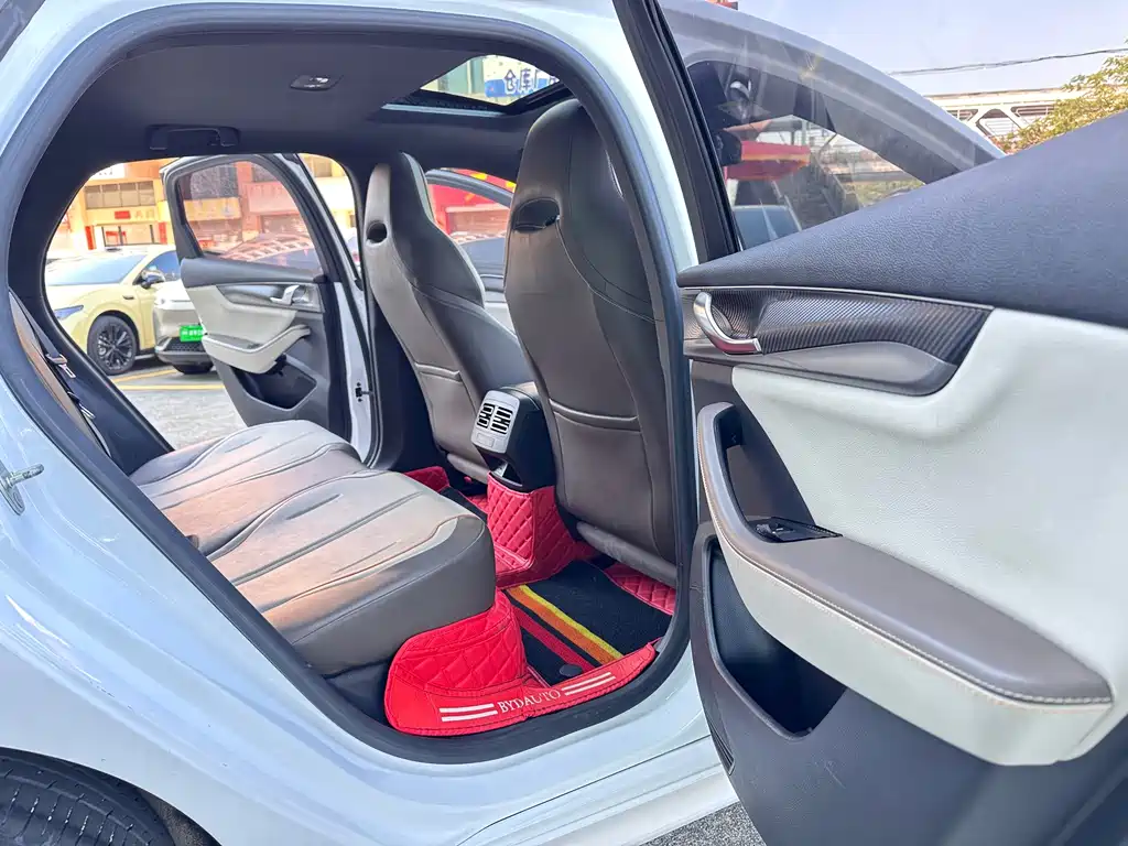 BYD Qin PLUS — миниатюра 8