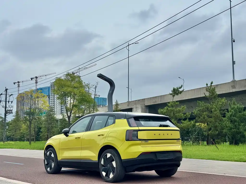 Volvo EX30 — миниатюра 9
