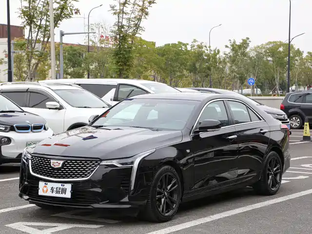 CADILLAC CT4