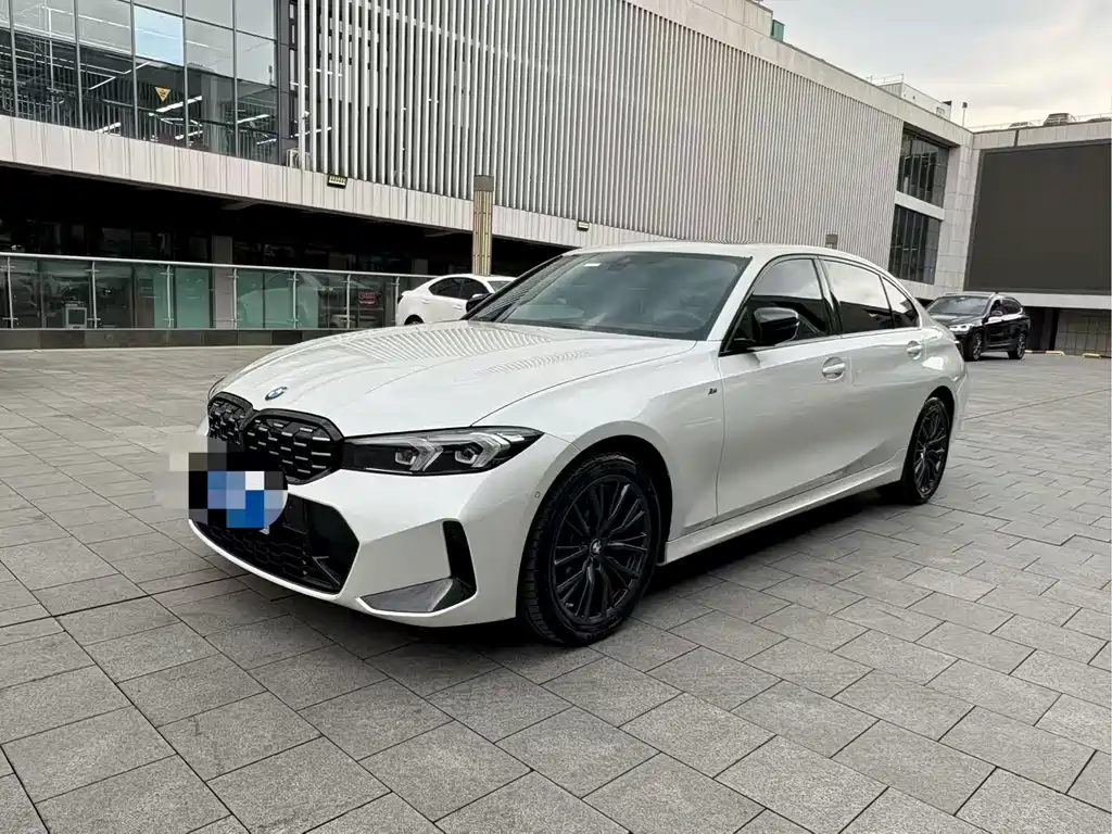 BMW 3 Series 2024