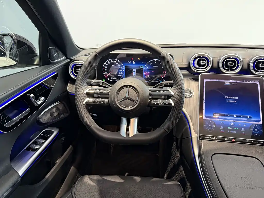 Mercedes-Benz C-Class — миниатюра 11