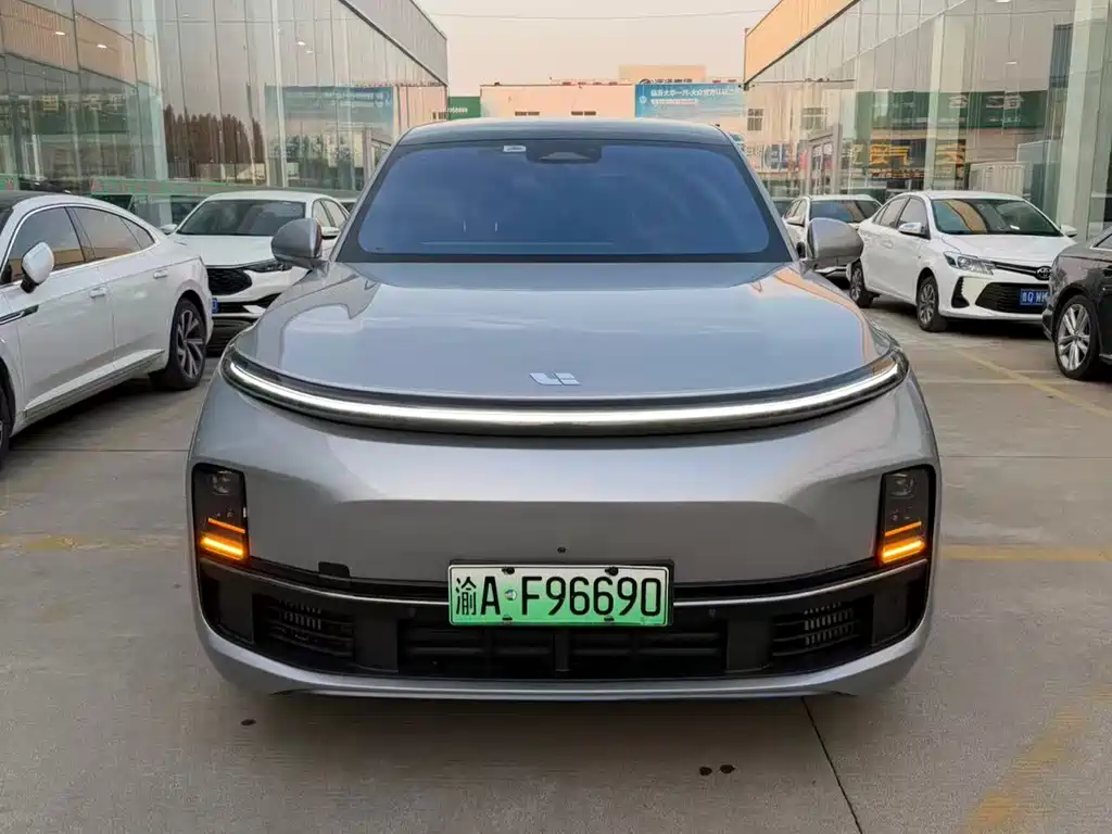 Li Auto IDEAL L8