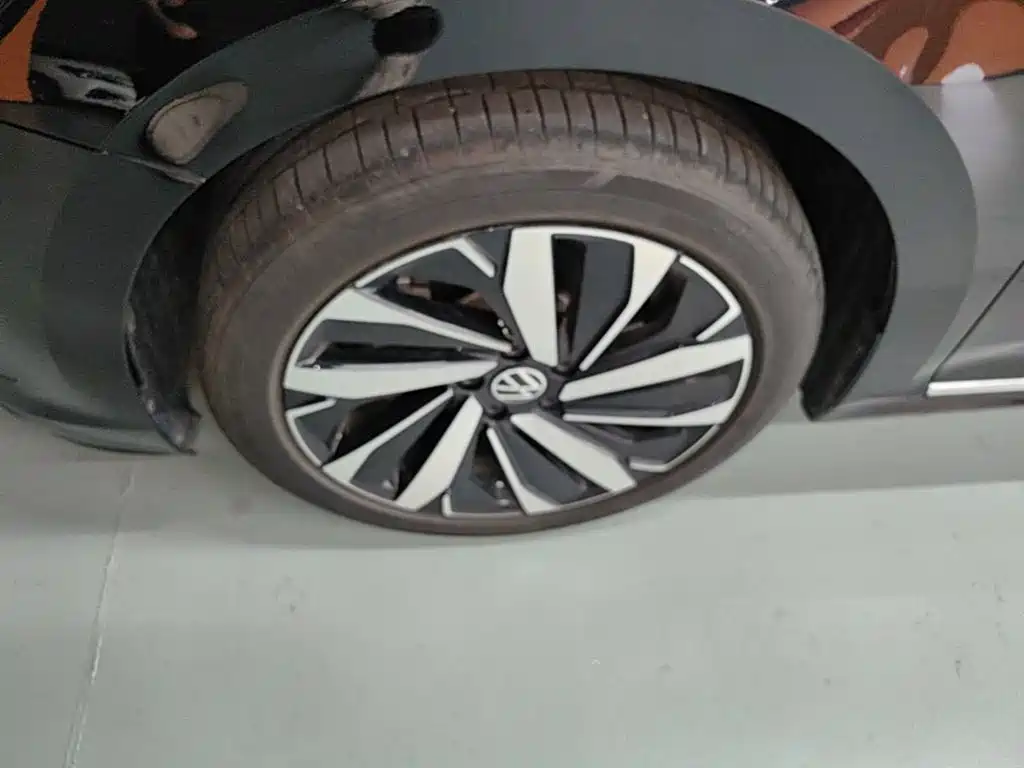 Volkswagen Passat — миниатюра 23