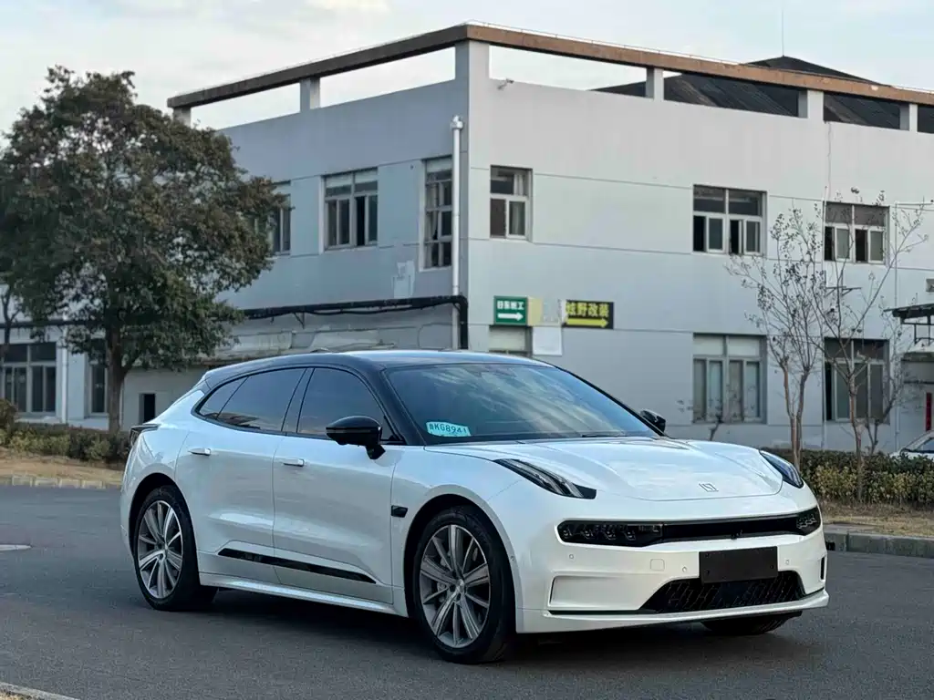 ZEEKR EXTREME KRYPTON 001