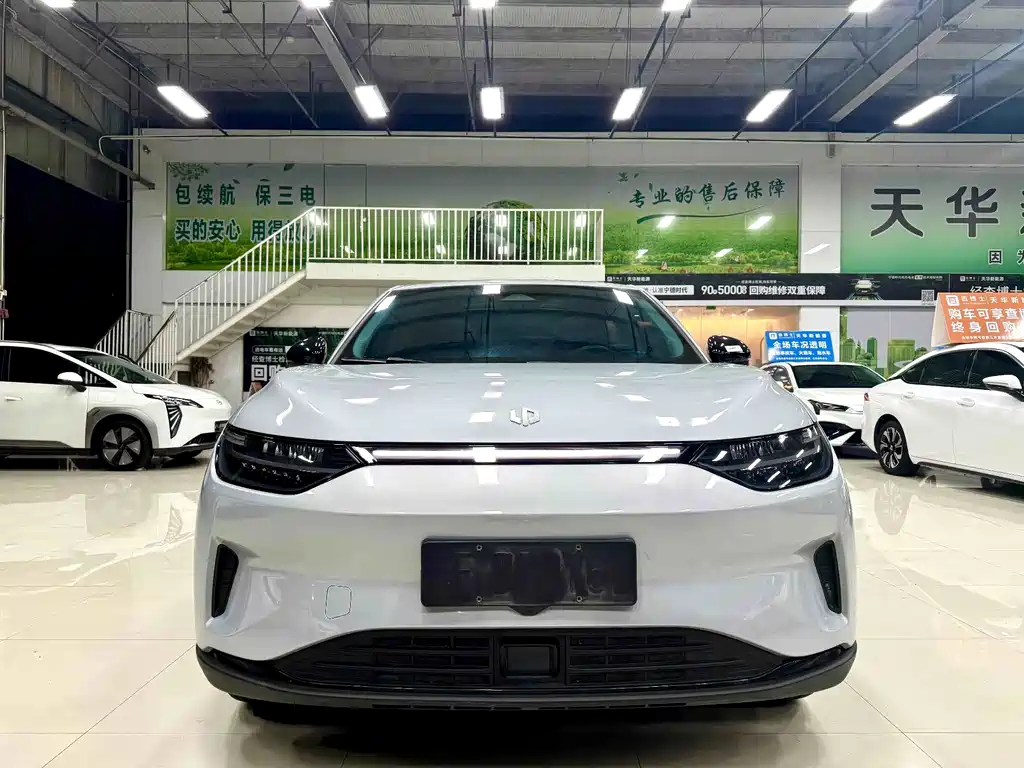 Leapmotor Leapmotor C11 — миниатюра 2