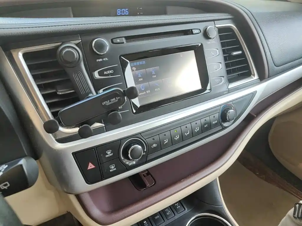 Toyota Highlander — миниатюра 13