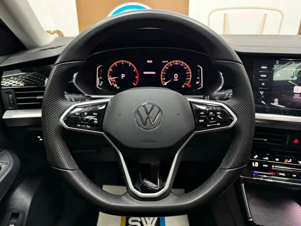 Volkswagen Passat — миниатюра 11