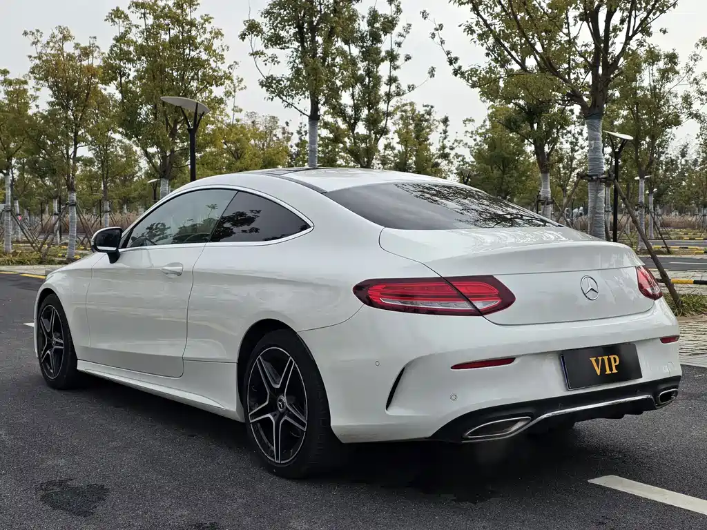 MERCEDES-BENZ C CLASS