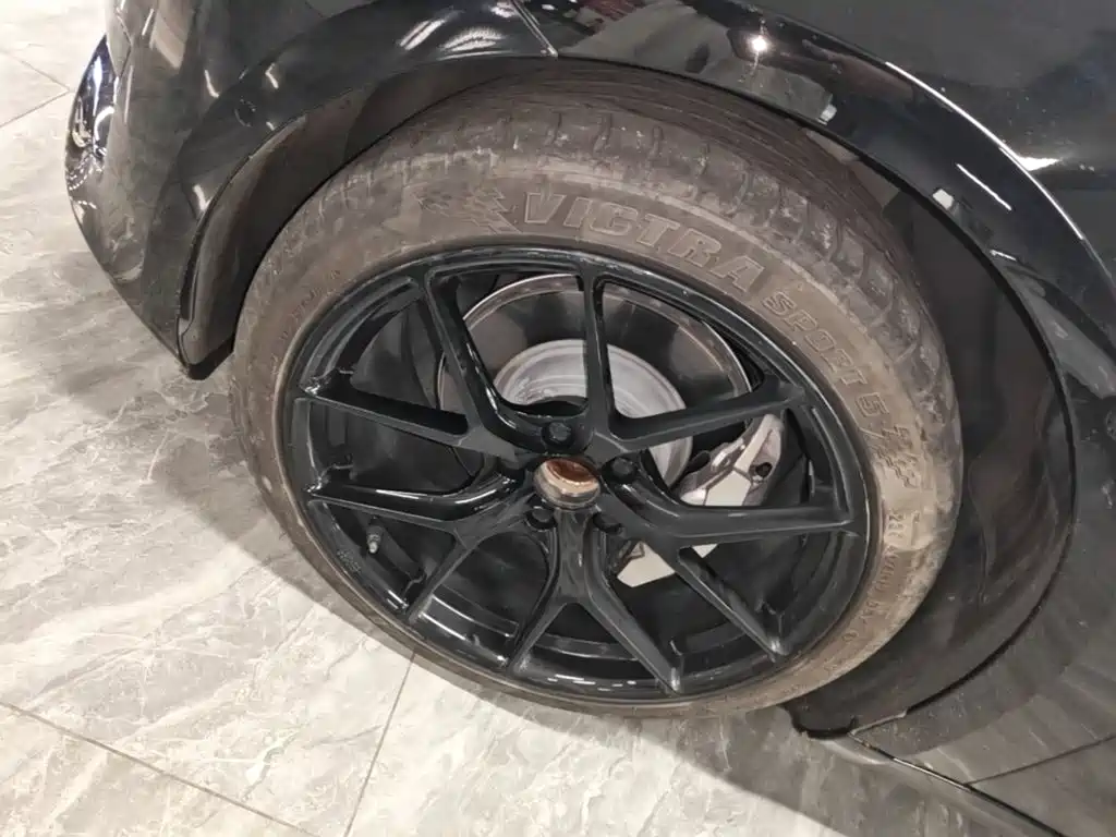 Tesla Model 3 — миниатюра 23