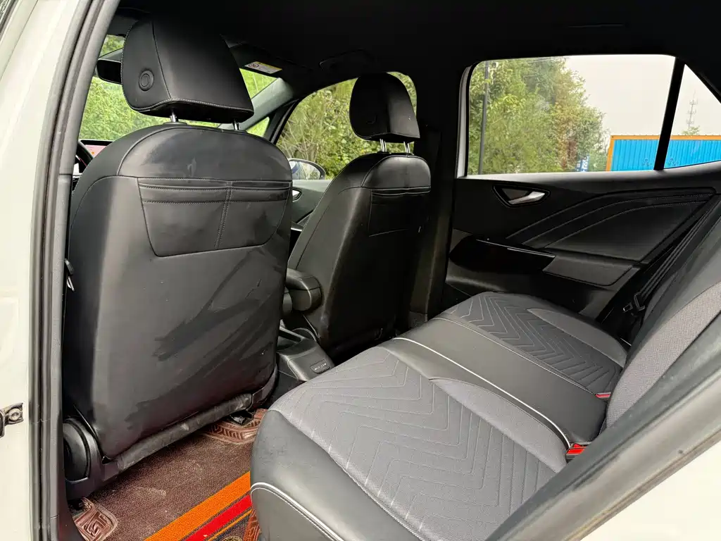 Volkswagen ID.3 — миниатюра 7