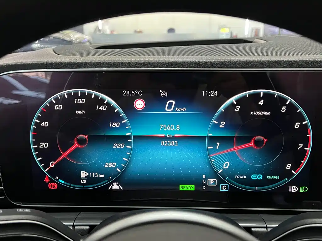 Mercedes-Benz GLE (Import) — миниатюра 20