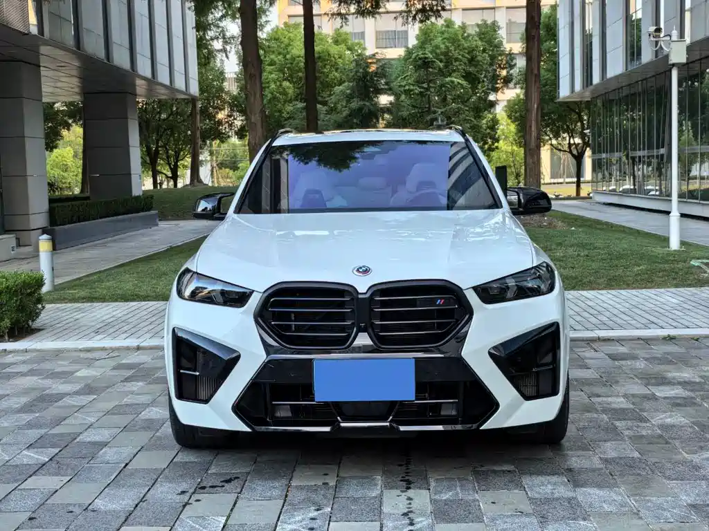 BMW  X5 M