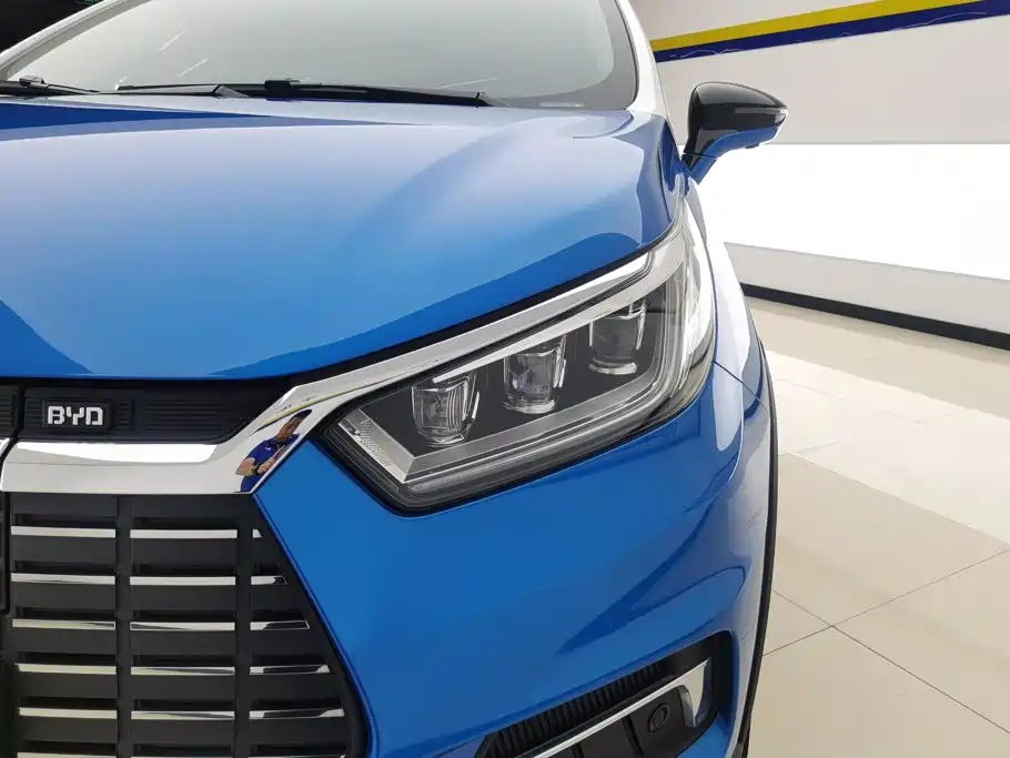 BYD Yuan EV — миниатюра 5