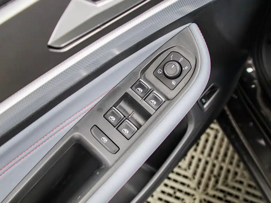 Volkswagen Lamando 2023 L 280TSI DSG