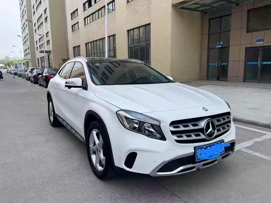 Mercedes-Benz GLA 2019