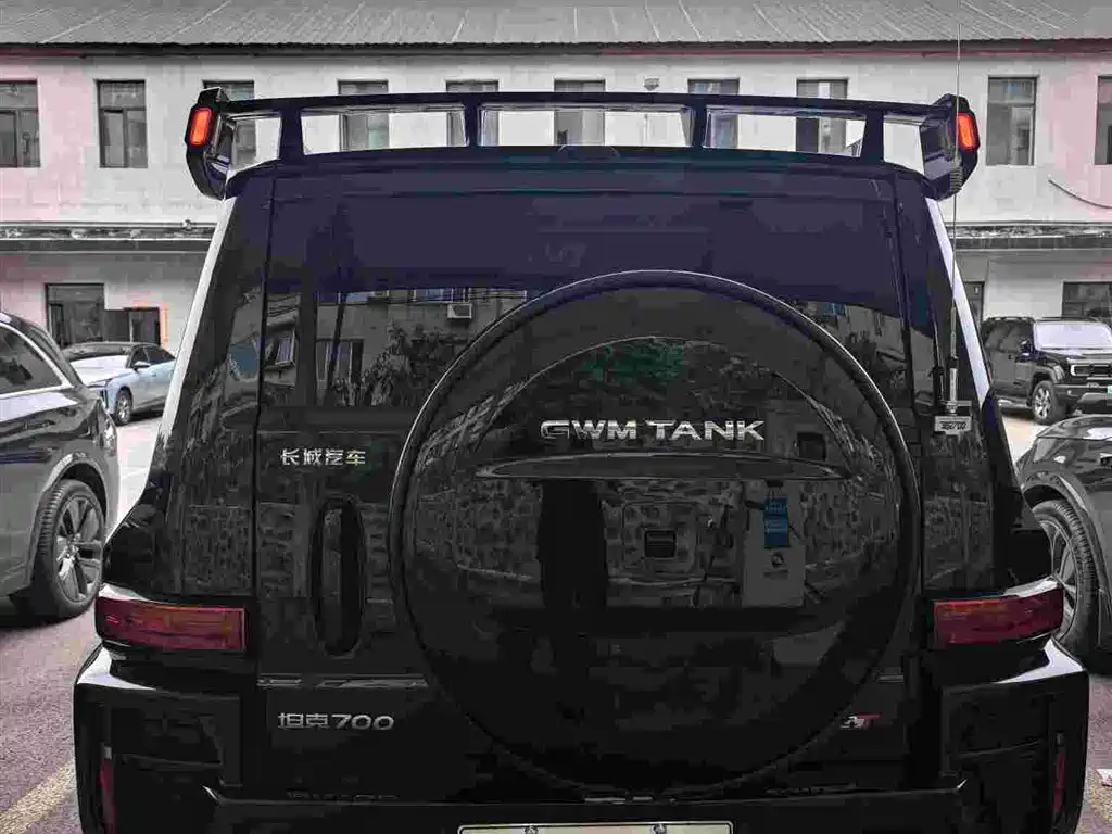 Tank Tank 700 New Energy — миниатюра 4