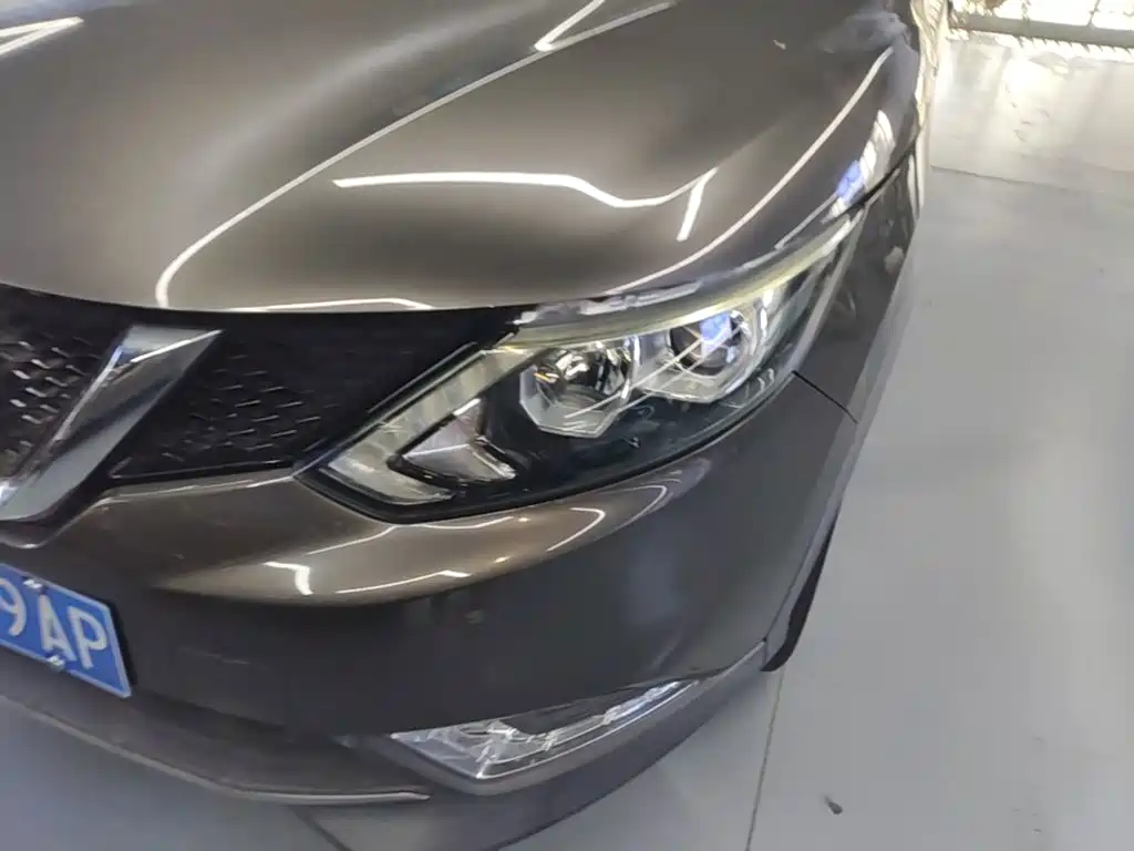 Nissan Qashqai — миниатюра 24