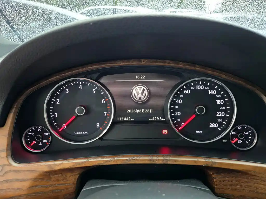 Volkswagen Touareg — миниатюра 7