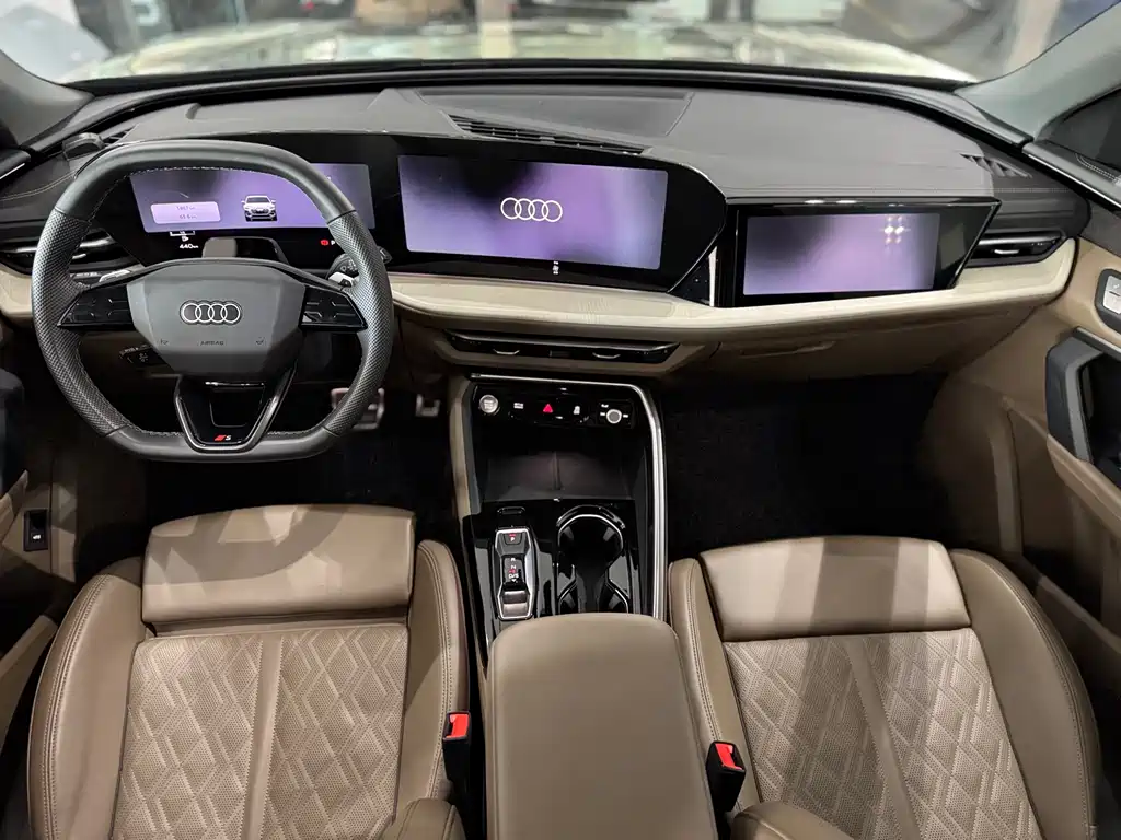 Audi Q5L — миниатюра 10