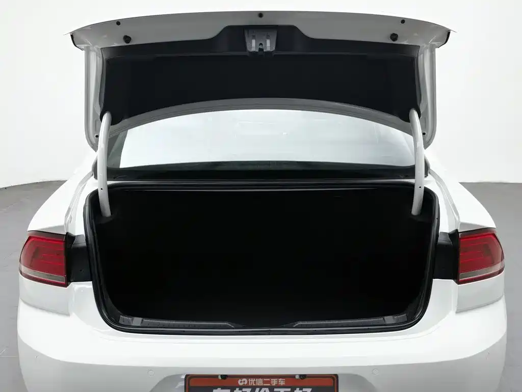 Volkswagen Lamando — миниатюра 16