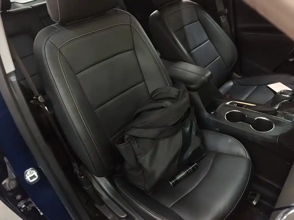 Chevrolet Equinox — миниатюра 25