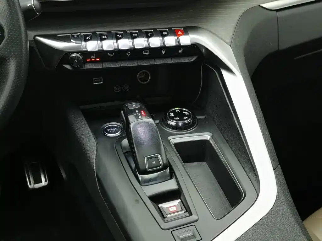 Peugeot 5008 — миниатюра 13