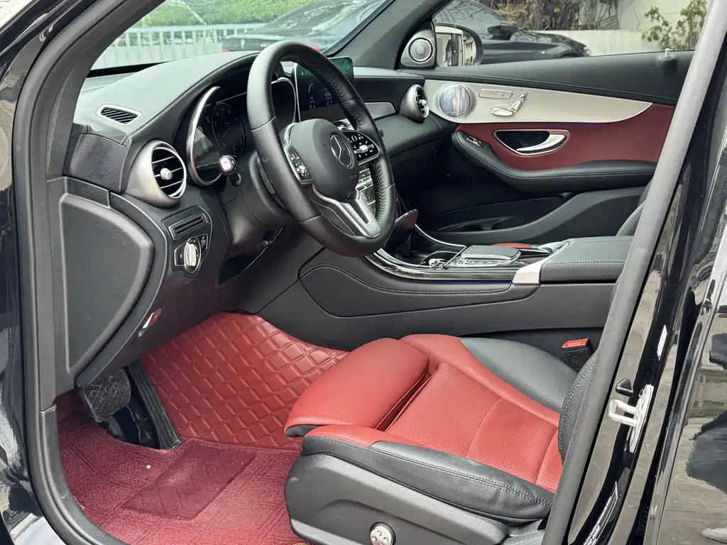 Mercedes-Benz GLC 2021 GLC 260 L 4MATIC
