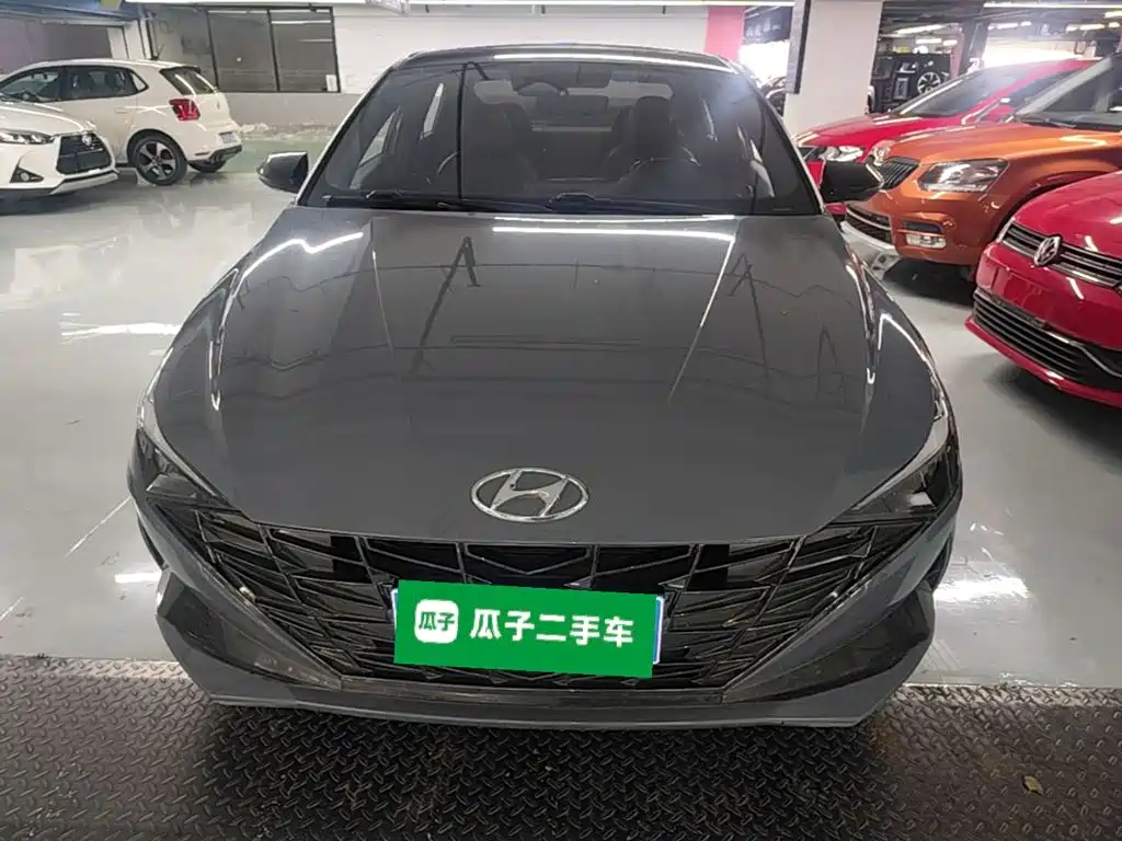 Hyundai Elantra — миниатюра 3