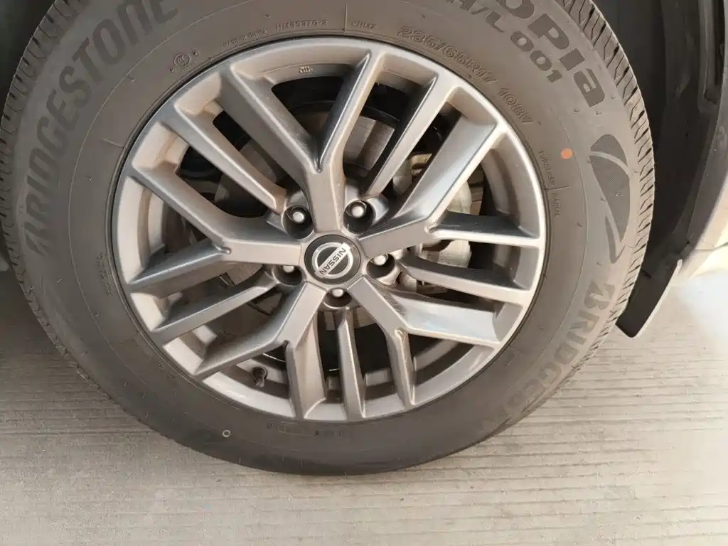Nissan X-Trail — миниатюра 24