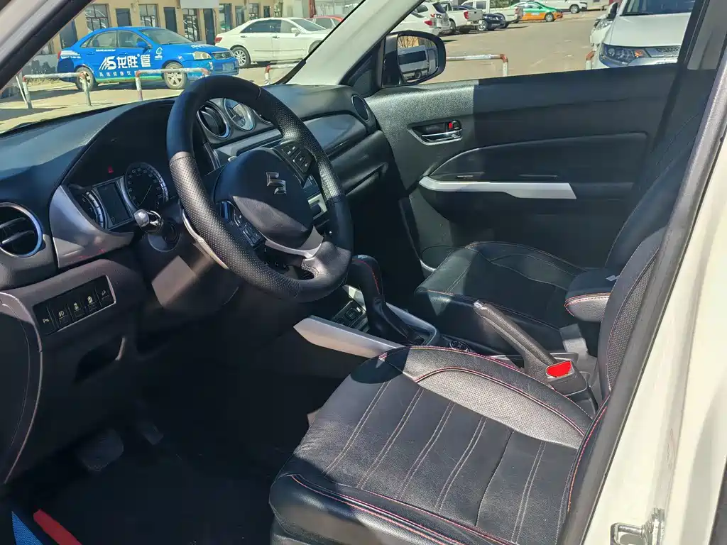 Suzuki Vitara — миниатюра 7