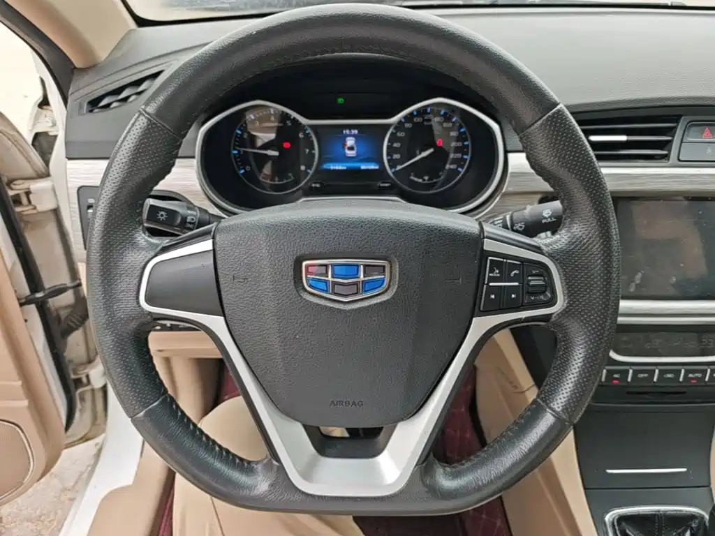 Geely Emgrand — миниатюра 11