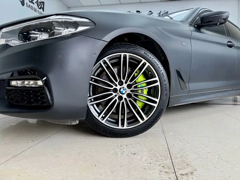 BMW 5 Series — миниатюра 20