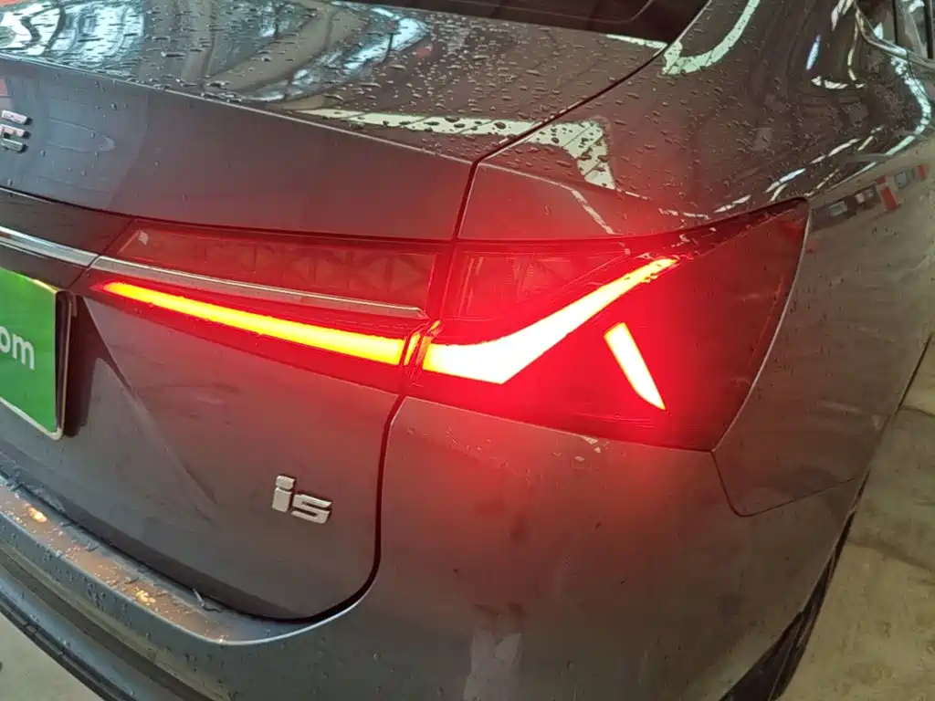 Roewe i5 — миниатюра 8