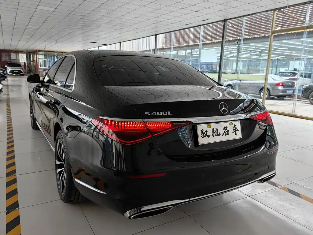 MERCEDES-BENZ S CLASS