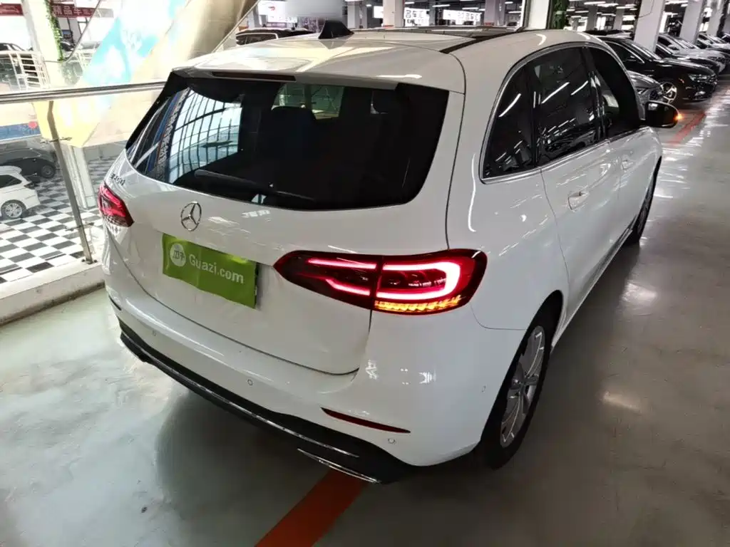 Mercedes-Benz B-Class — миниатюра 7