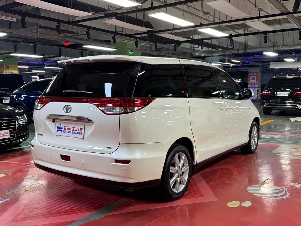 Toyota Previa 2010 2.4L AT