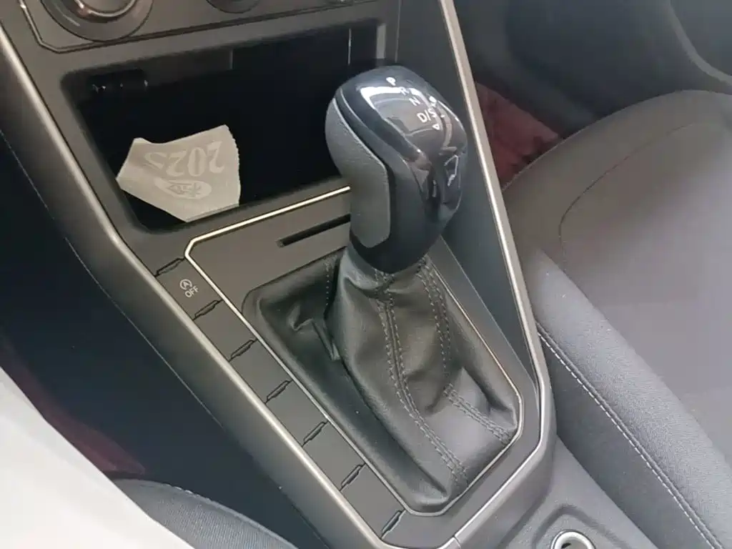 Volkswagen Polo — миниатюра 14