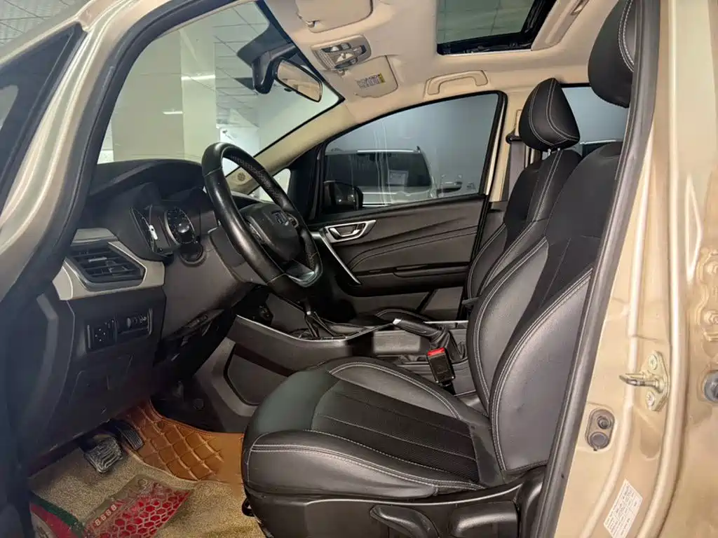 Geely Vision X3 — миниатюра 4