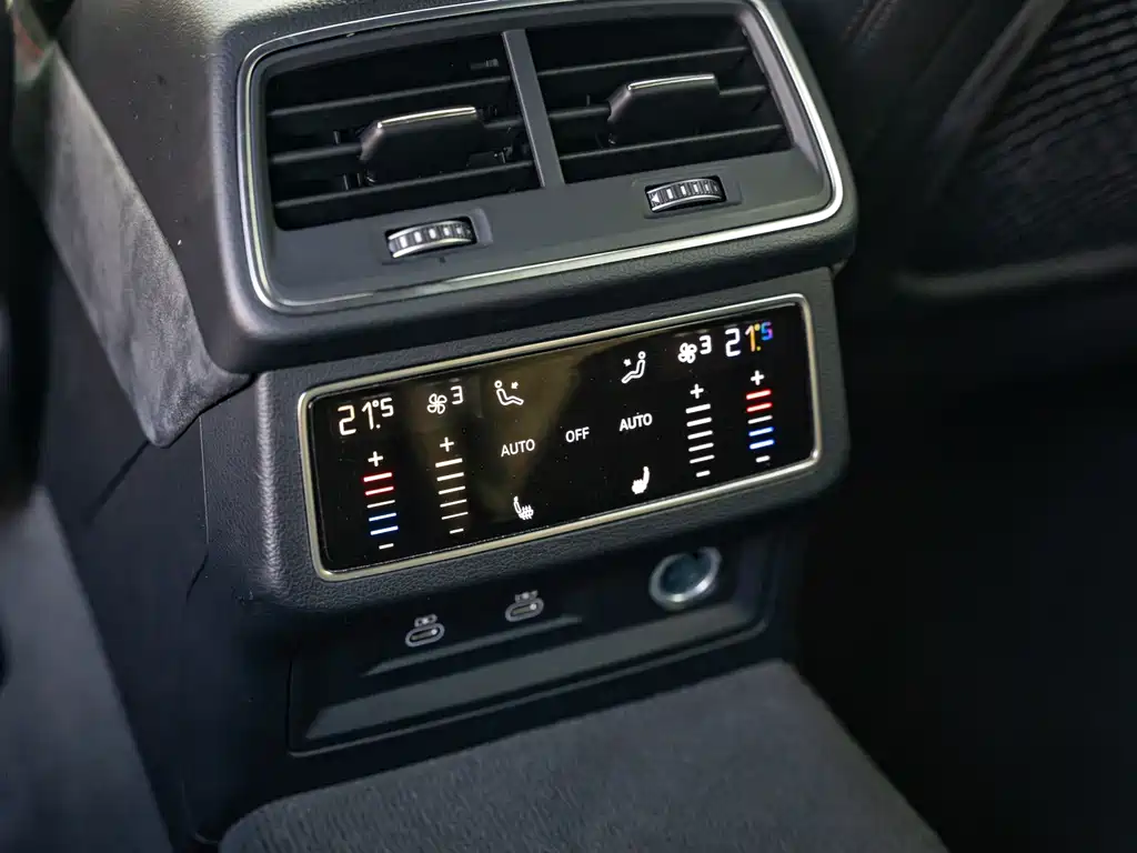 Audi RS 6 — миниатюра 16