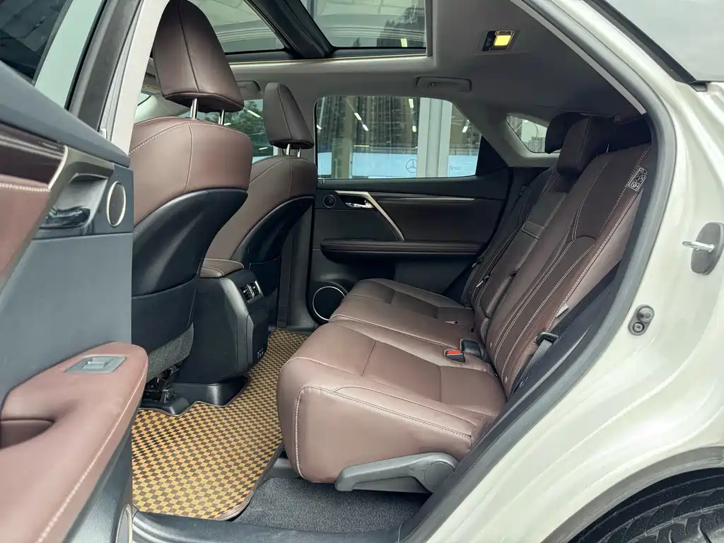 Lexus RX — миниатюра 9