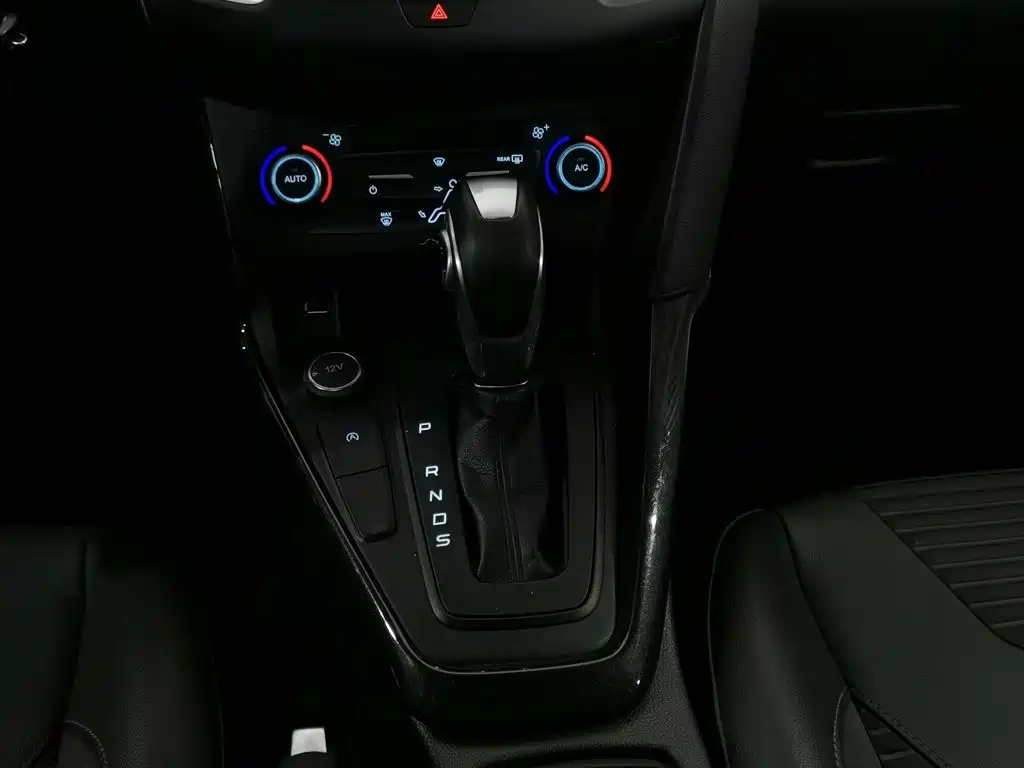 Ford Focus — миниатюра 13