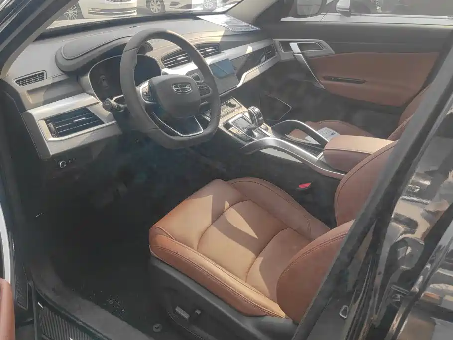 Geely Boyue — миниатюра 9