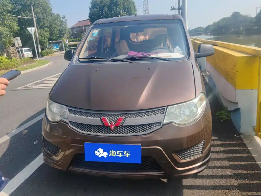 Wuling Hongguang — миниатюра 2