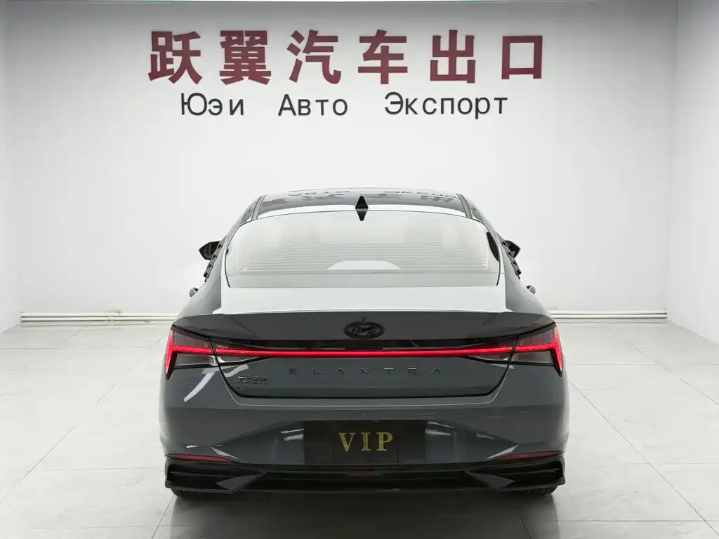 Hyundai Elantra — миниатюра 4