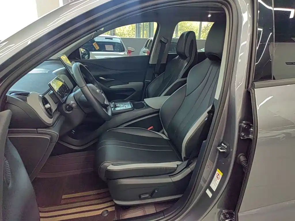BYD Seal 05 DM-i — миниатюра 15
