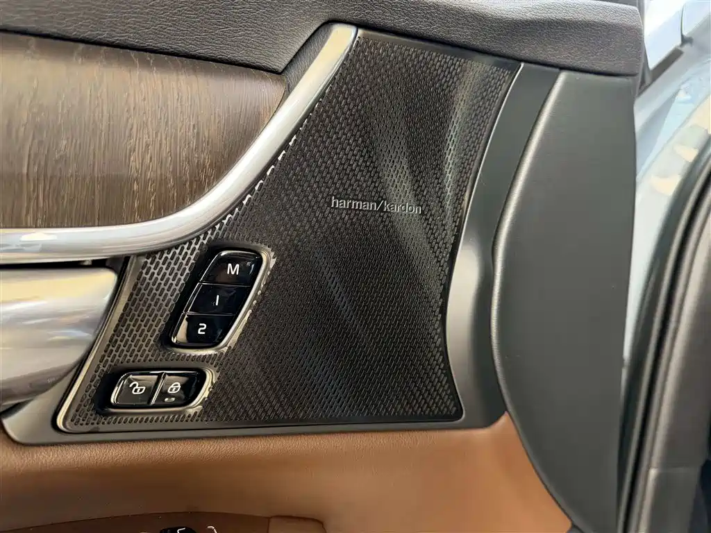 Volvo V90 — миниатюра 5