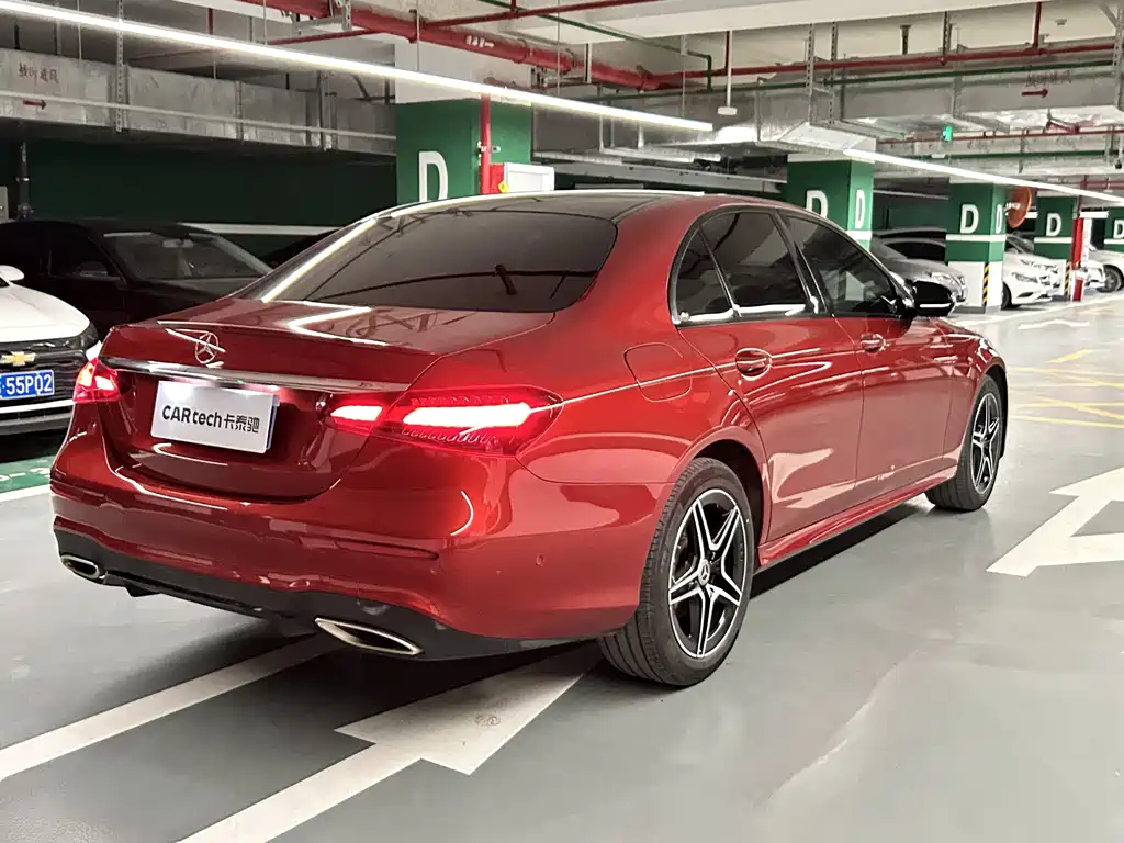 MERCEDES-BENZ E CLASS