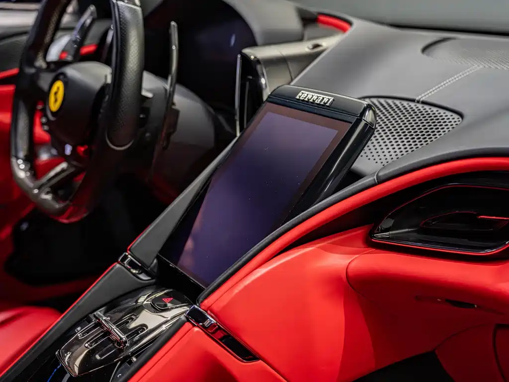 Ferrari Roma — миниатюра 5