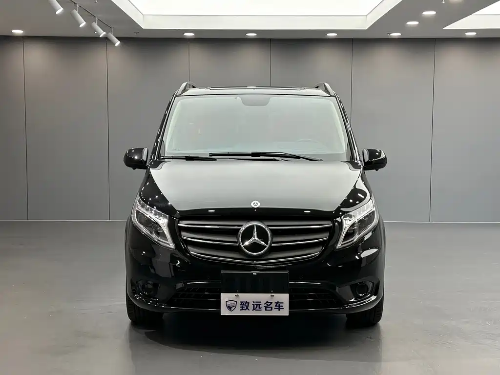 Mercedes-Benz Vito — миниатюра 2